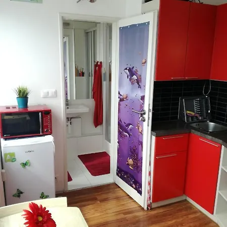 Apartamento Love Studio By The Metro *